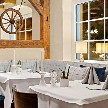 Seehotel Muehlenhaus 3* Chorin