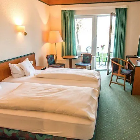Seehotel Muehlenhaus 3* Chorin