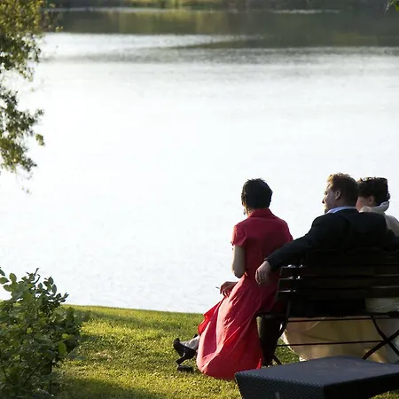 Seehotel Muehlenhaus 3* Chorin